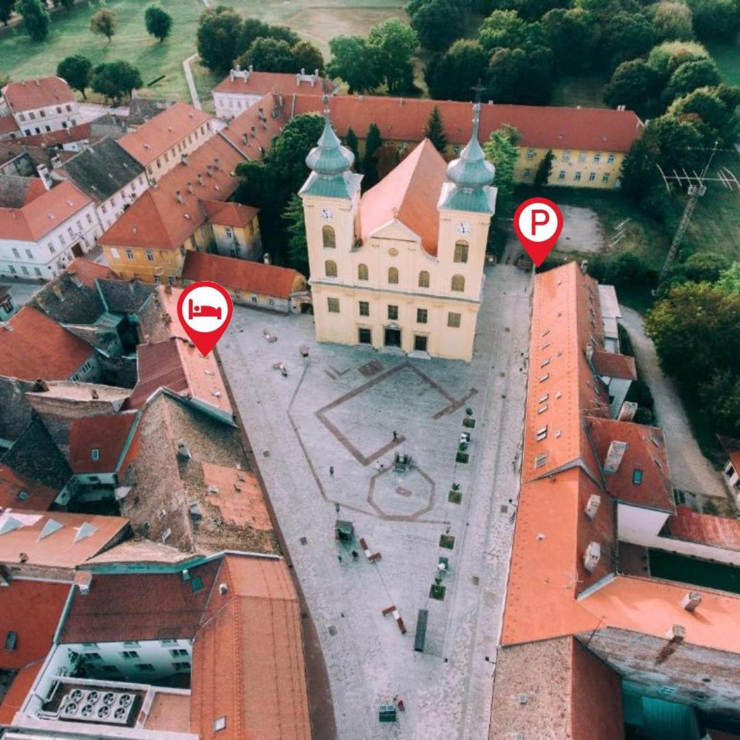 Savoy Residence Osijek Bagian luar foto